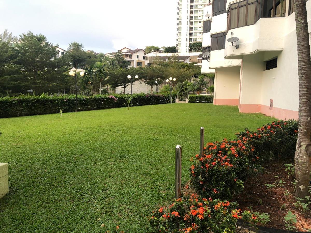 Beach Resort Home Stay Sri Sayang 05 Apartment Batu Ferringhi 2Bedroom Exterior photo